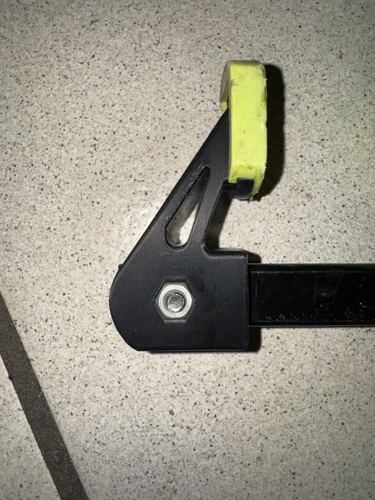 🔧 Patte de serre-joint – Réparation sur mesure